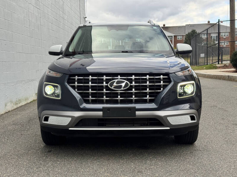 2023 Hyundai Venue Limited