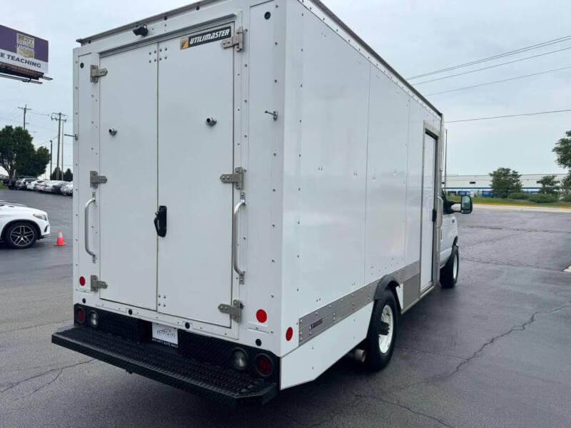 2021 Ford E-Series