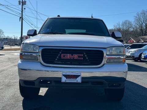 2005 GMC Yukon for sale at Elk Avenue Auto Brokers in Elizabethton TN