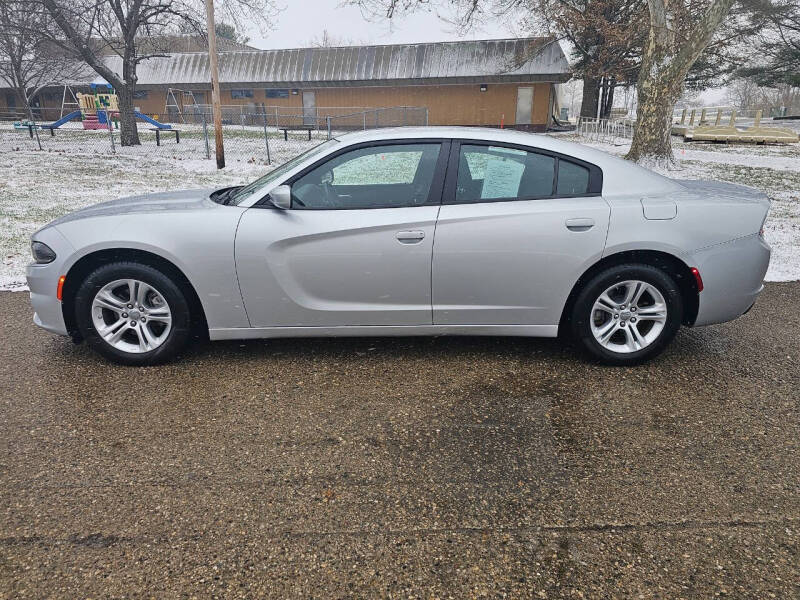 2022 Dodge Charger SXT photo 6