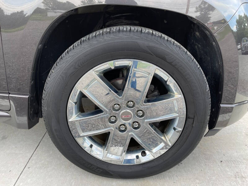 2016 GMC Acadia Denali