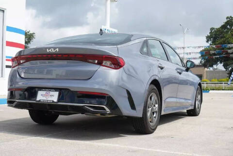 2022 Kia K5