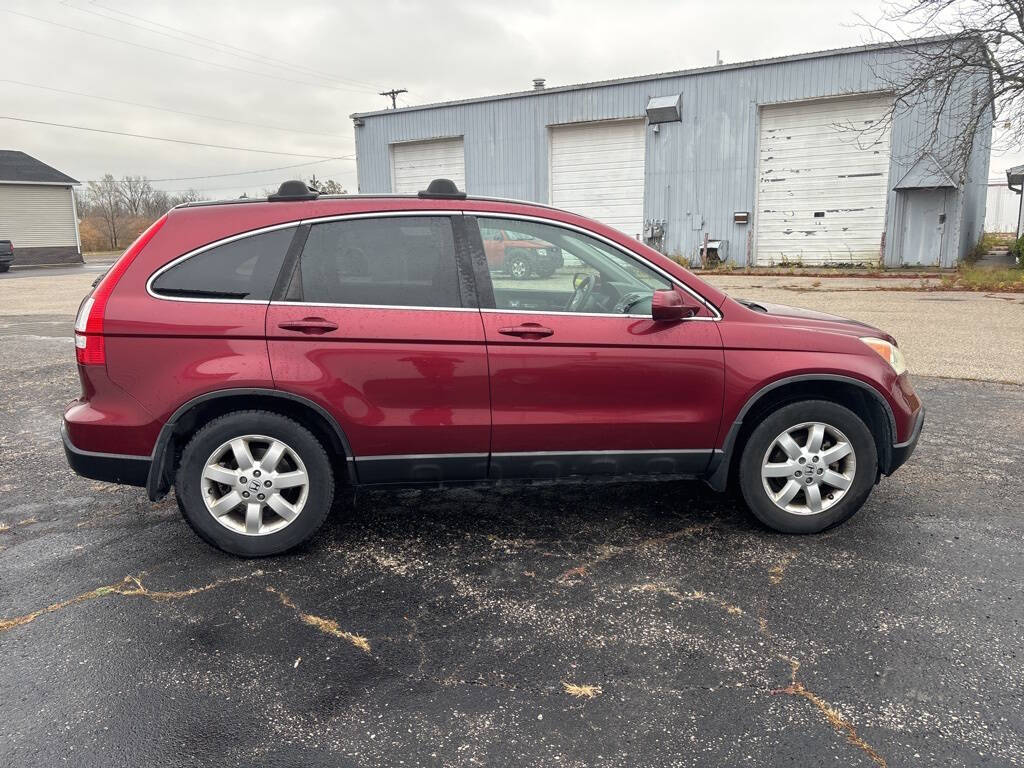 2008 Honda CR-V for sale at DECKER AUTO SALES in Bay City, MI