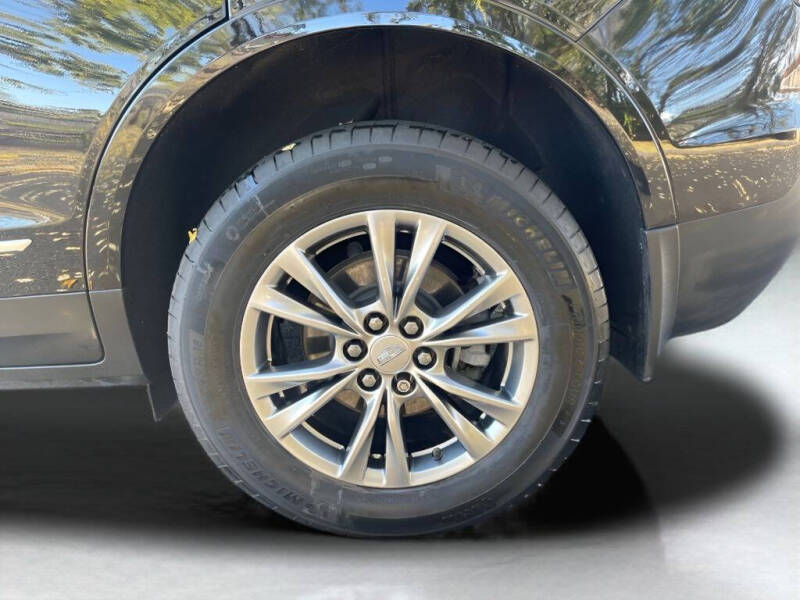 2022 Cadillac XT5 Premium Luxury