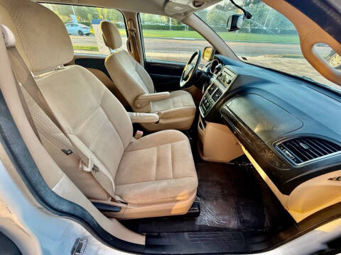 2016 Dodge Grand Caravan American Value Package