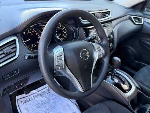 2015 Nissan Rogue S