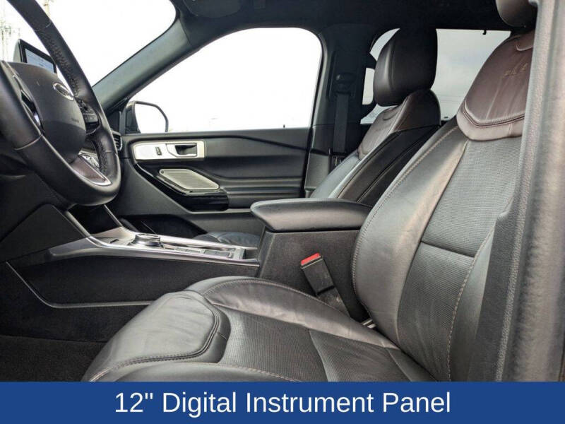 2022 Ford Explorer Hybrid Platinum