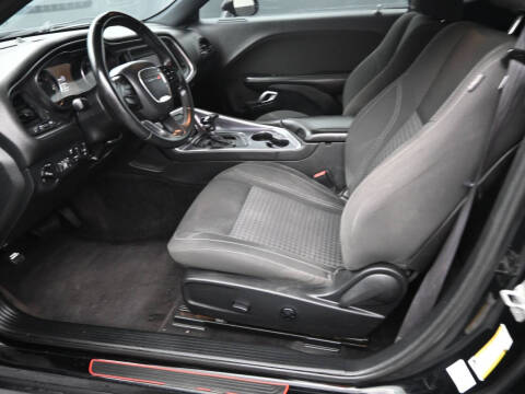 2018 Dodge Challenger SXT