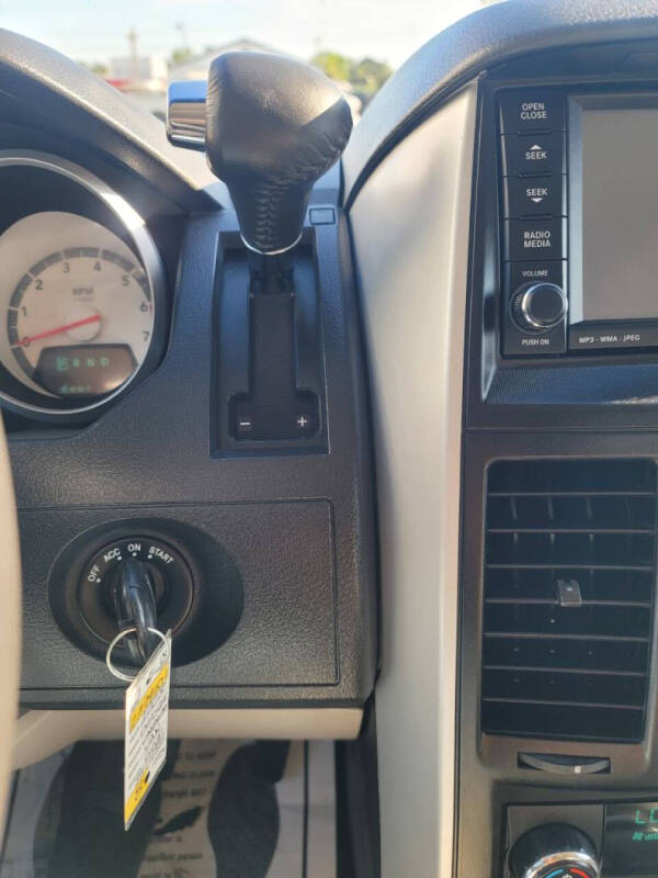 2008 Dodge Grand Caravan SXT