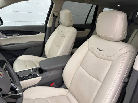 2022 Cadillac XT6 Premium Luxury