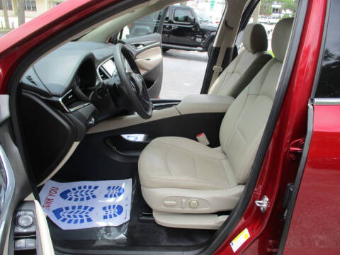 2020 Buick Enclave Essence