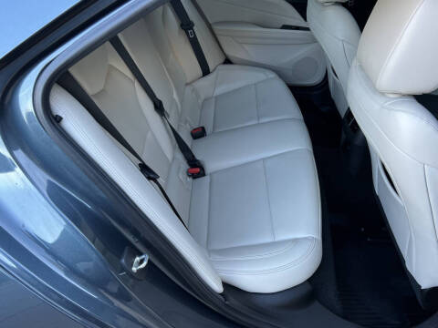 2022 Cadillac CT4 Luxury