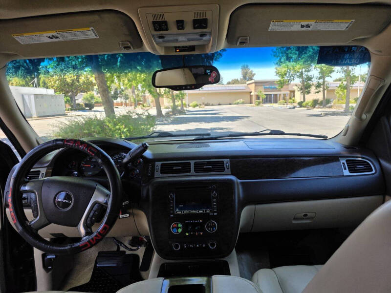 2008 GMC Yukon Denali