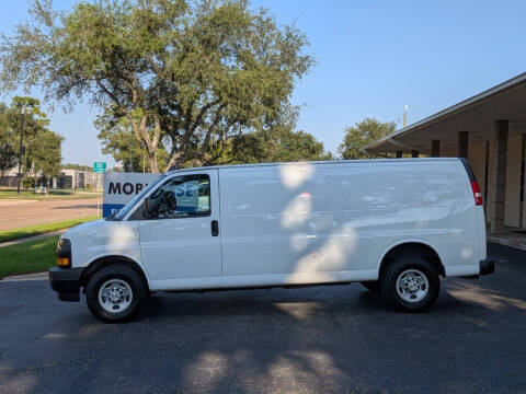 2023 Chevrolet Express 2500