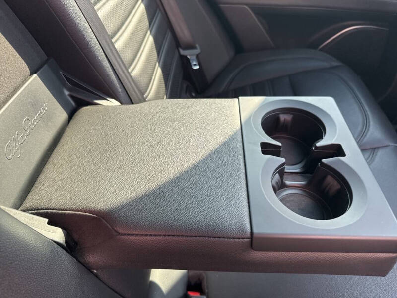 2022 Alfa Romeo Stelvio Veloce