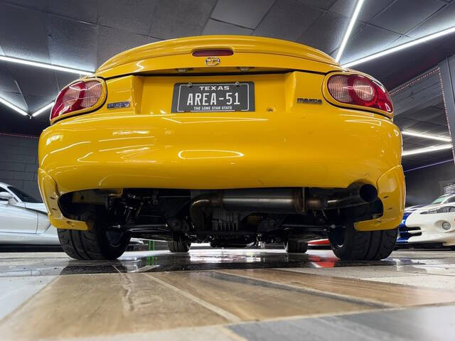 2002 Mazda MX-5 Miata SE