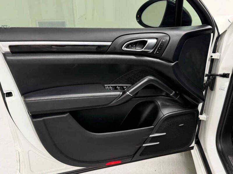 2018 Porsche Cayenne GTS