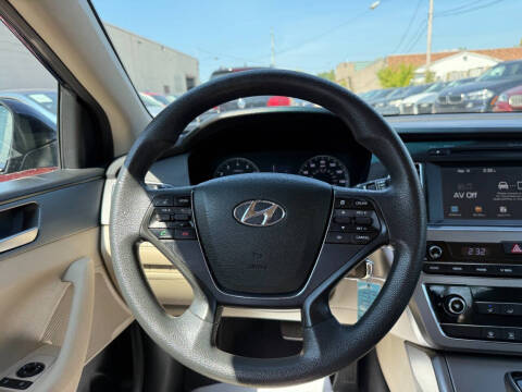 2017 Hyundai Sonata SE