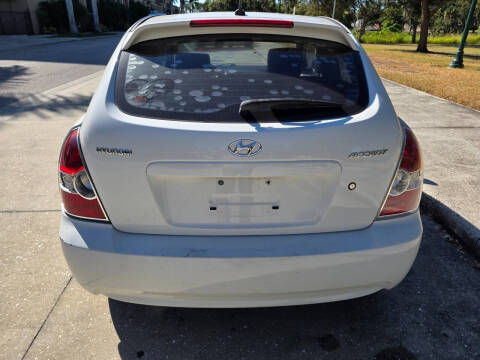 2010 Hyundai Accent GS