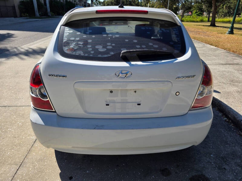 2010 Hyundai Accent GS