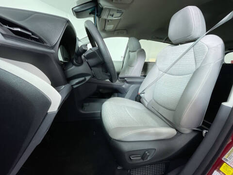 2023 Toyota Sienna LE 8-Passenger