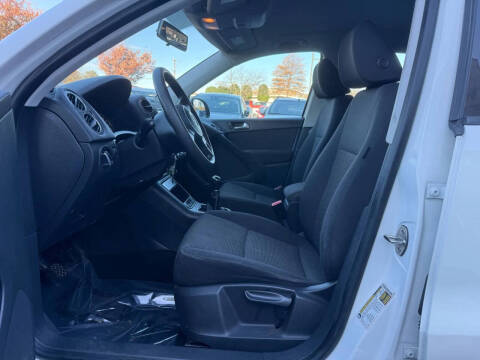 2012 Volkswagen Tiguan S