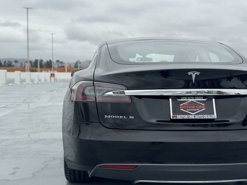 2013 Tesla Model S