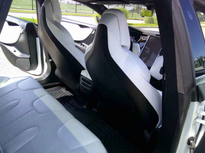 2017 Tesla Model S