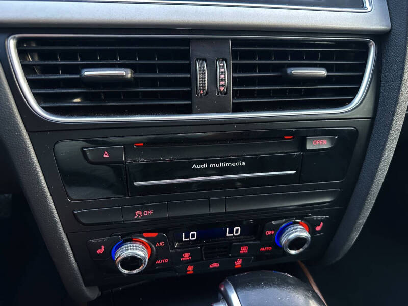 2015 Audi A4 2.0T quattro Premium Plus