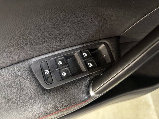 2021 Volkswagen Golf GTI SE
