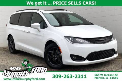 2018 Chrysler Pacifica for sale at Mike Murphy Ford in Morton IL