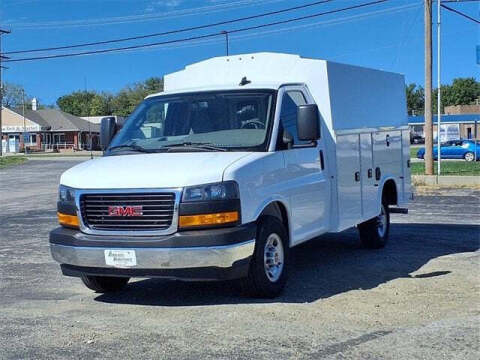 2025 GMC Savana 3500