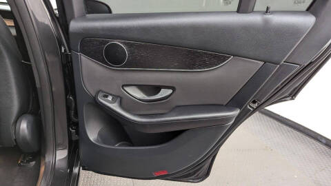 2021 Mercedes-Benz GLC GLC 300