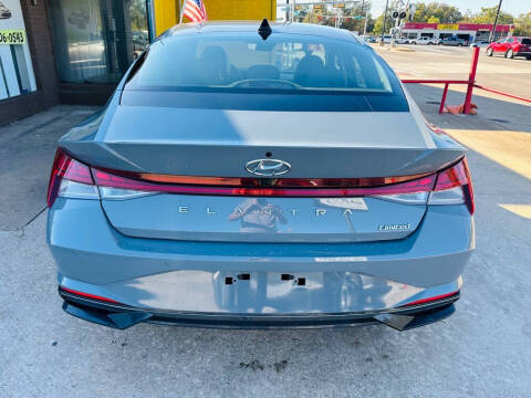 2023 Hyundai Elantra