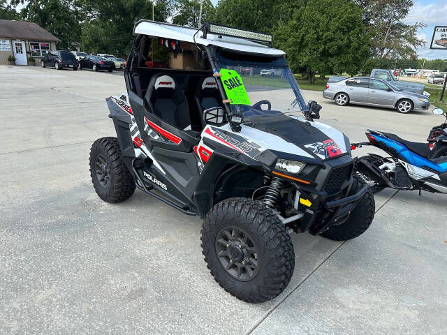 Polaris RZR XP 1000 Image