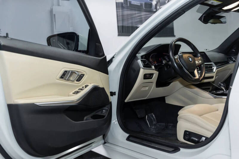 2019 BMW 3 Series 330i