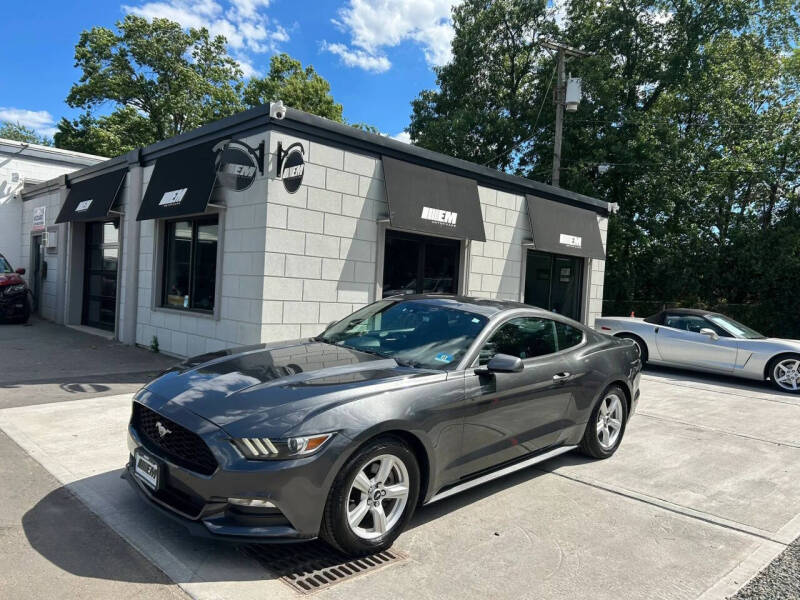 2017 Ford Mustang V6