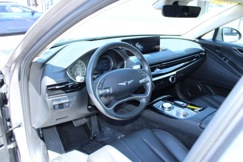 2023 Genesis G80
