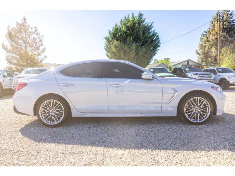 2020 Genesis G70 2.0T