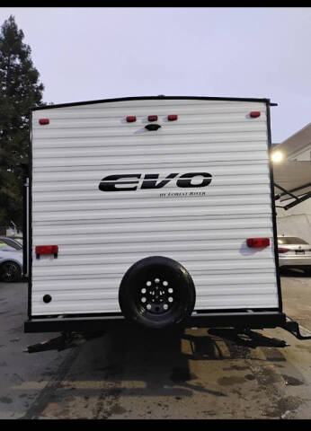 2022 Forest River Evo
