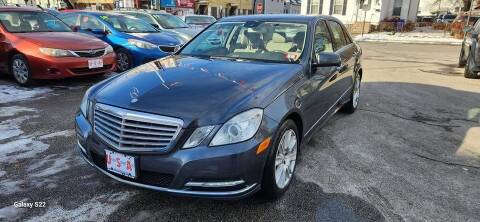 2013 Mercedes-Benz E-Class for sale at Union Street Auto LLC in Manchester NH