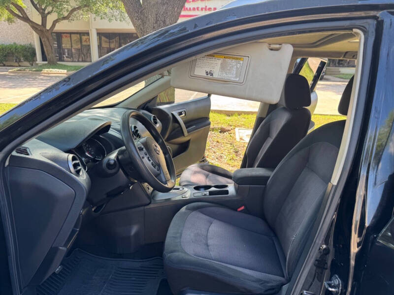 2013 Nissan Rogue SV