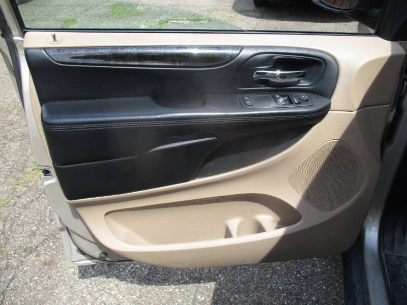 2015 Dodge Grand Caravan SE