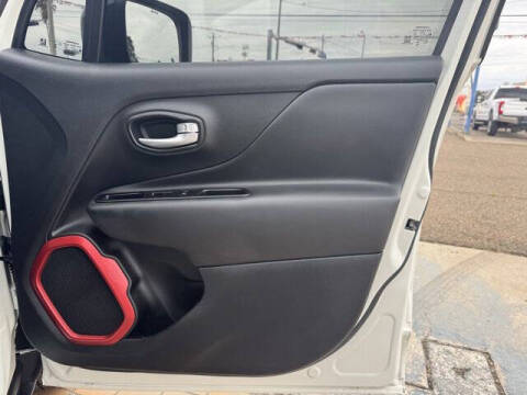 2023 Jeep Renegade Trailhawk