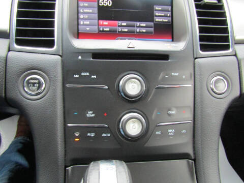 2015 Ford Taurus SEL
