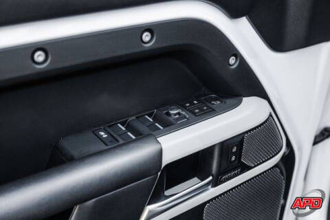 2022 Land Rover Defender 110 X-Dynamic HSE