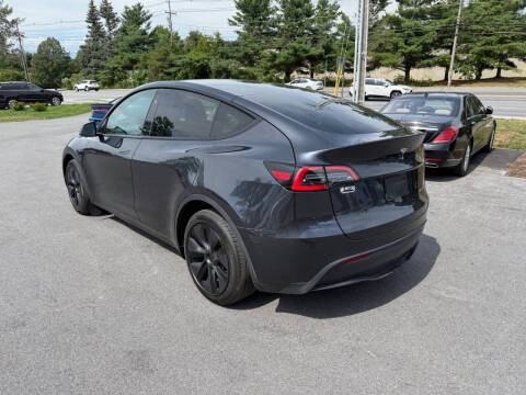 2025 Tesla Model Y Long Range