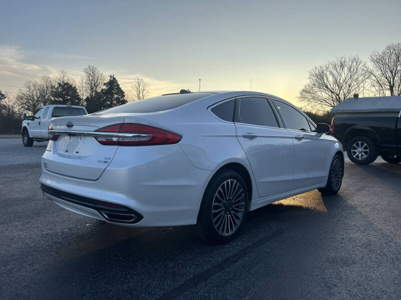 2017 Ford Fusion SE