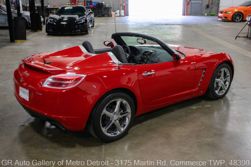 2009 Saturn SKY Red Line