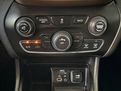 2018 Jeep Cherokee Latitude